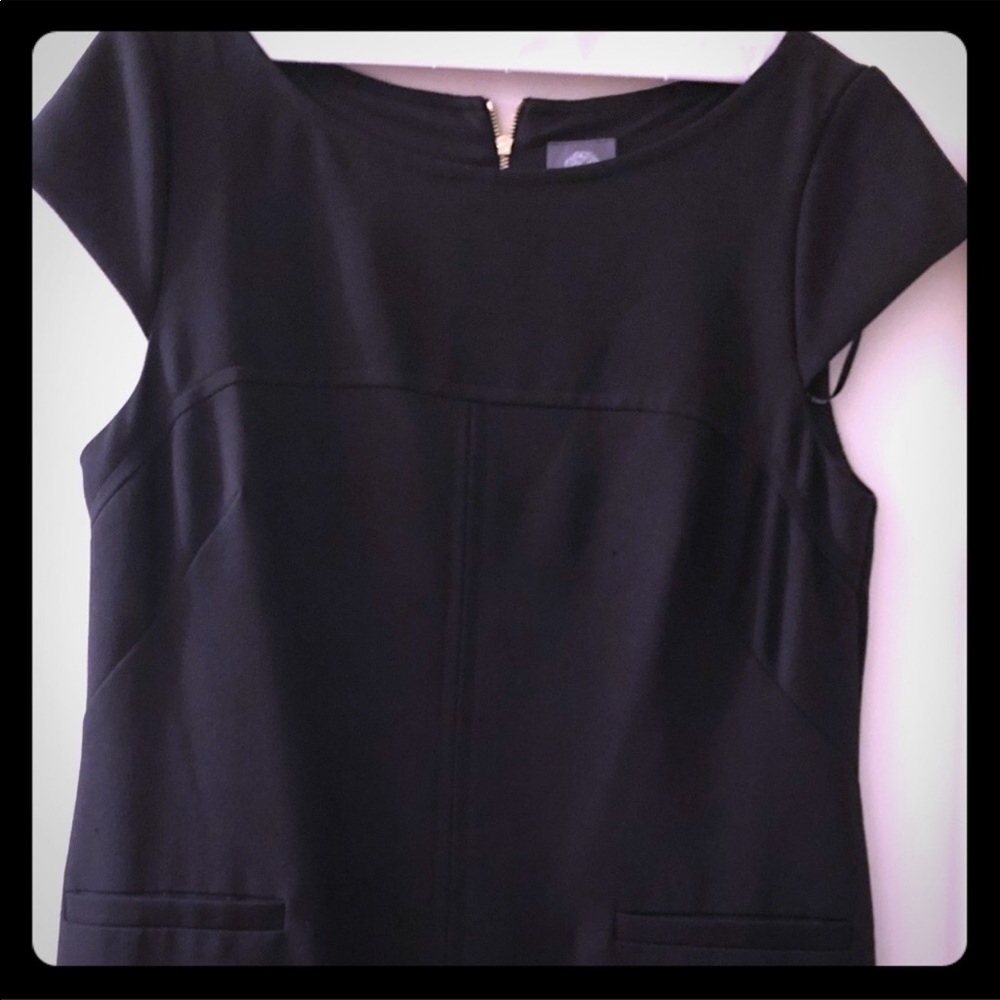 Vince Camuto black formal dress w/ cap sleeves